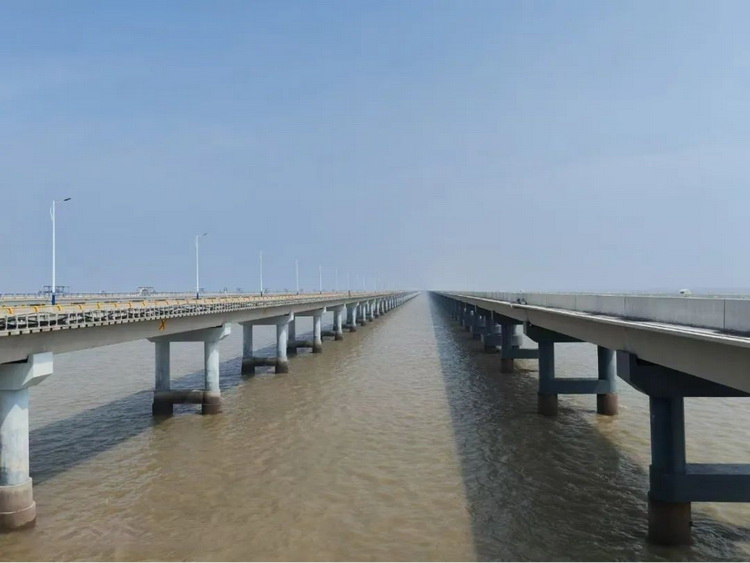 UU电玩城股份助力江苏省首座海岛型变电站——阳光岛110千伏输变电项目跨海电缆工程