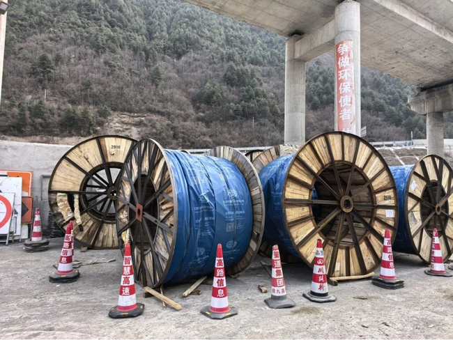 UU电玩城股份助力九绵高速通车，，，，，，打造“云端天路”新标杆！